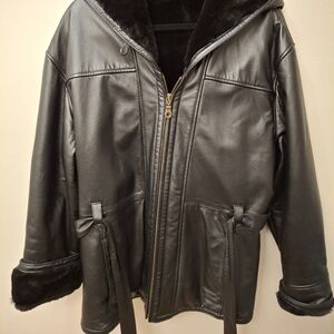 Wilson's Women's XL Black 100% Leather Belted Winter Coat w/Faux Fur Lining